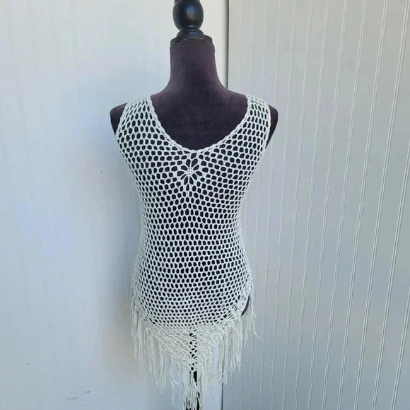 White Cotton Blend Crochet Fishnet Fringe Sleeveless Sweater Top Sweater Sz S/M - Picture 9 of 10